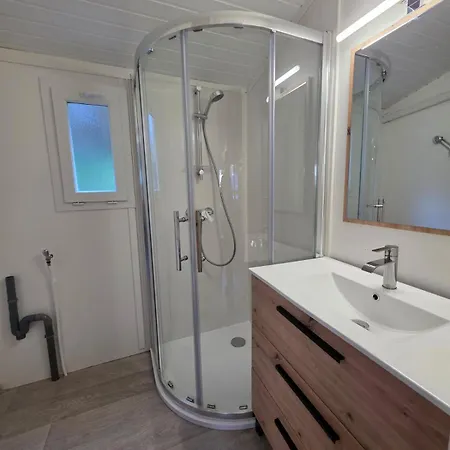 4-6 Personnes * Agde
